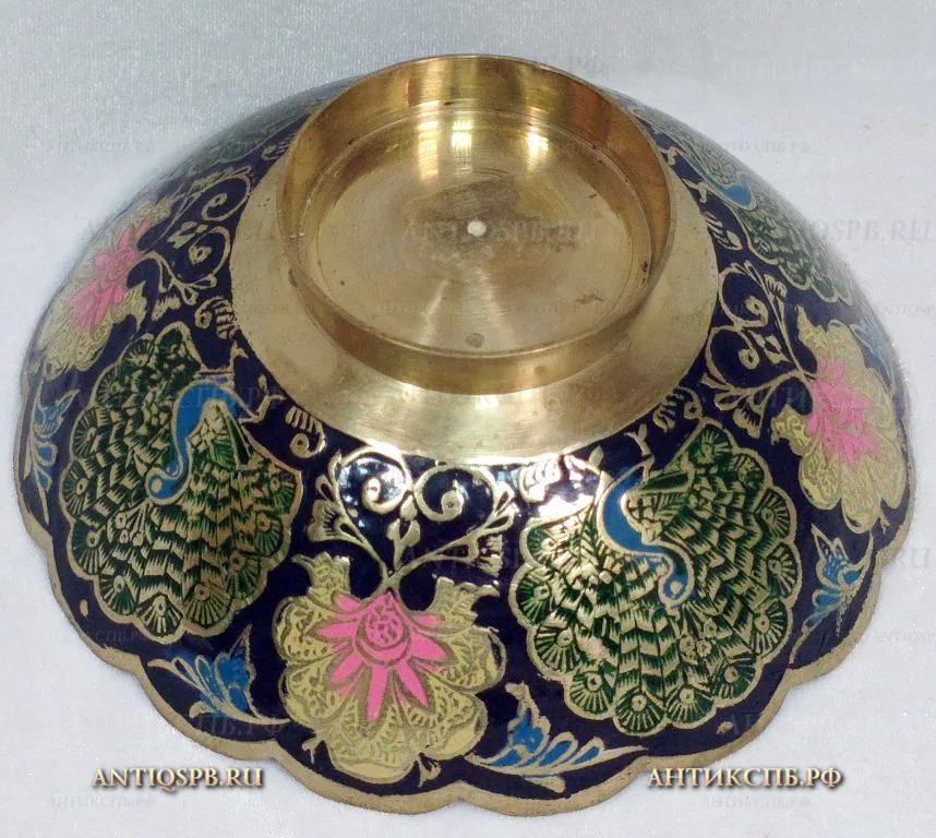 Пиала старинная "Павлин". Индия. Вт. пол. ХХ века. №19463